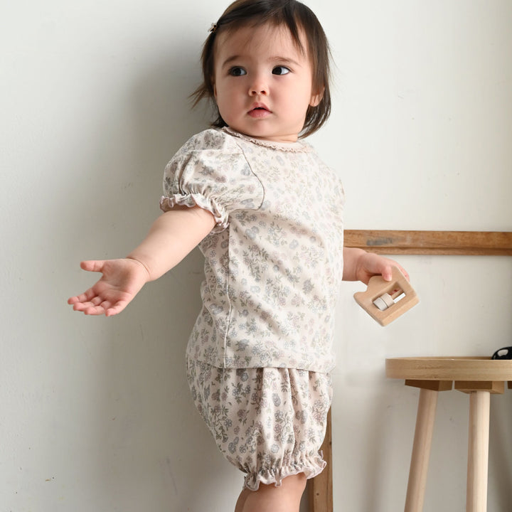 花花短袖上衣+南瓜短褲