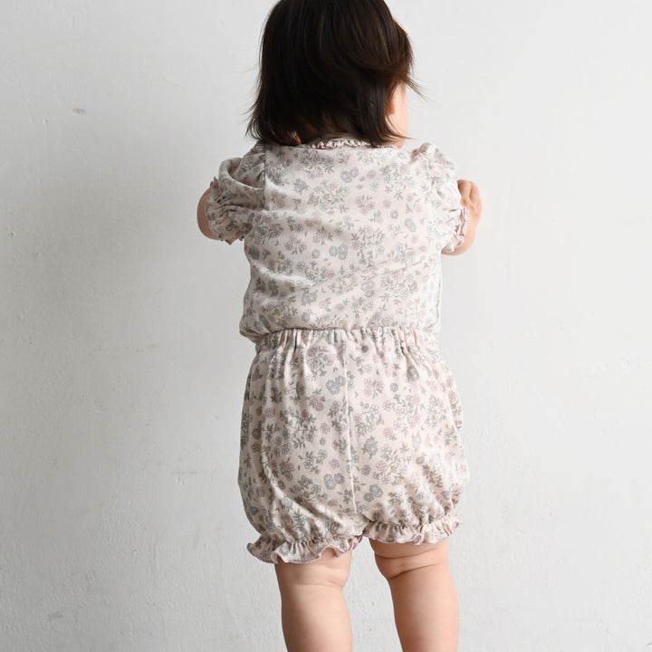 花花短袖上衣+南瓜短褲