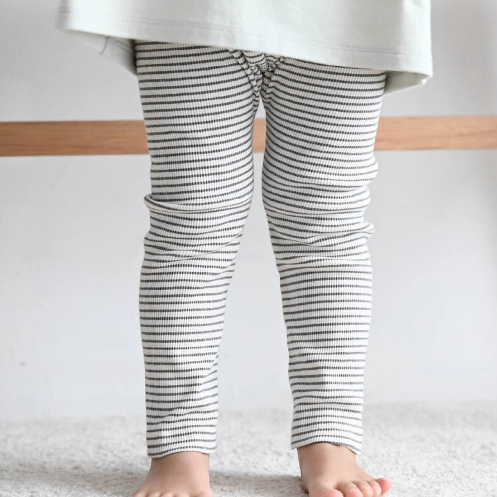 【春夏系列】修身彈力羅紋 內搭褲